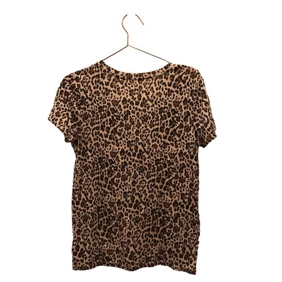 Gap favorite tee tan leopard print short sleeved v neck size medium - Picture 2 of 6